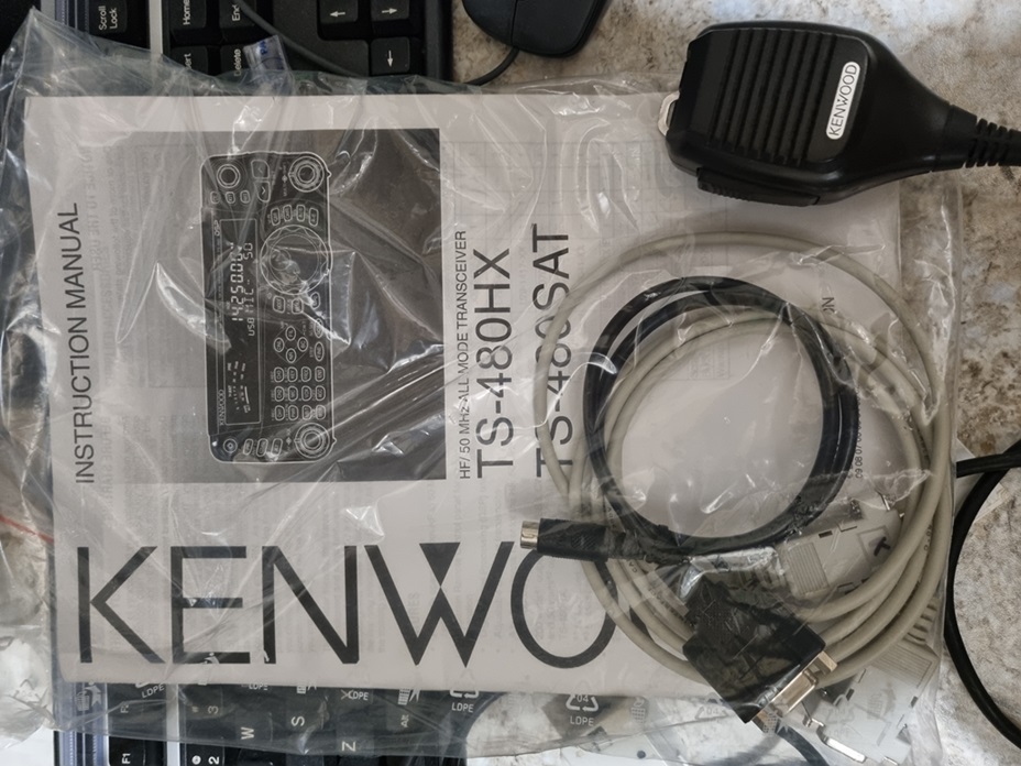 ts480sat_cables.jpg